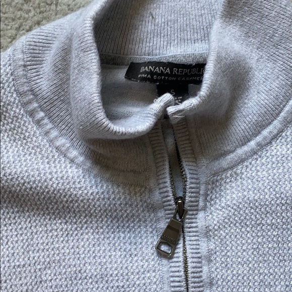 Banana Republic sweater - Picture 2 of 2